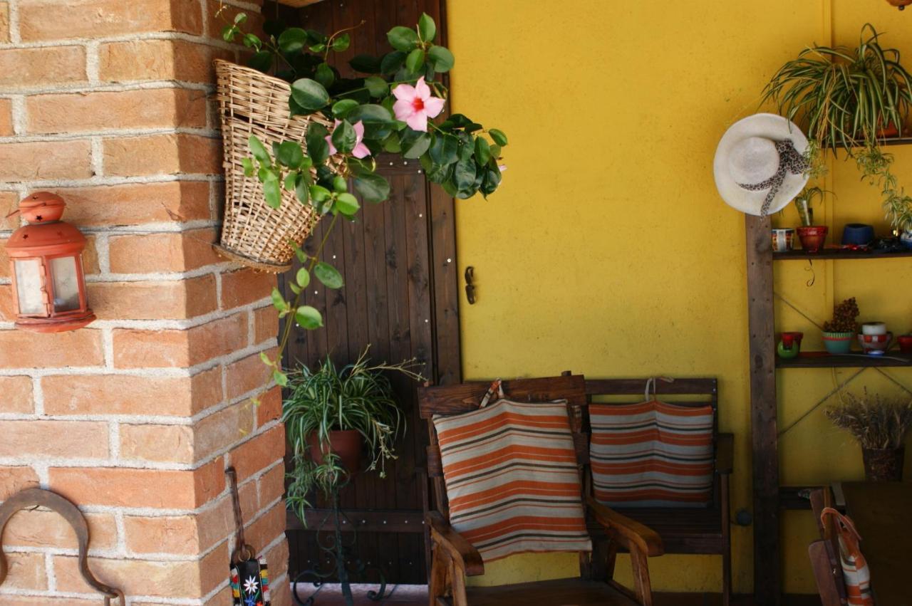 B&B Fox'S Hill Urbania Exterior photo