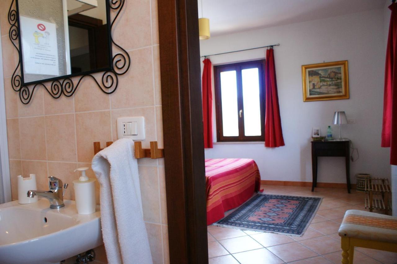 B&B Fox'S Hill Urbania Room photo